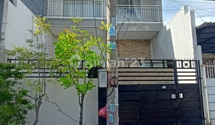 Dijual Rumah SHM di Jl Pisces Surabaya Timur