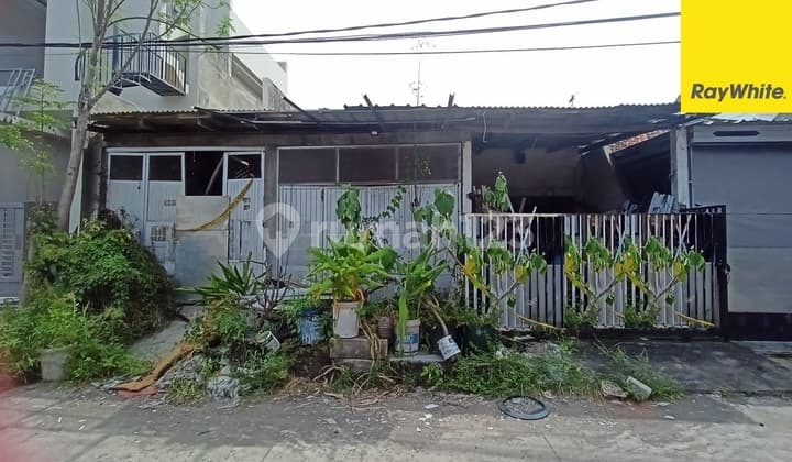 Dijual Rumah SHM di Jl Babatan Pantai Surabaya