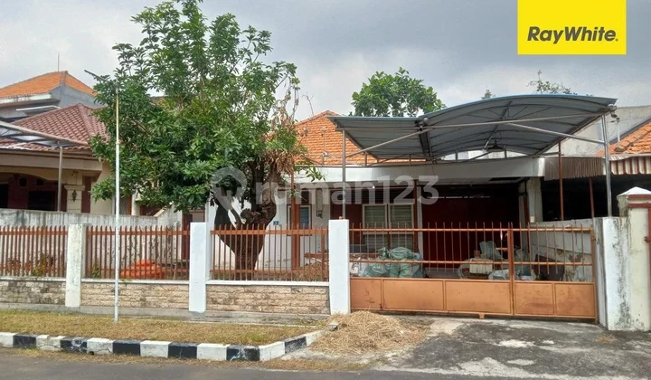 Rumah Dijual di Manyar Airdas Surabaya Timur Rumah Dijual di Manyar Airdas Surabaya Timur
