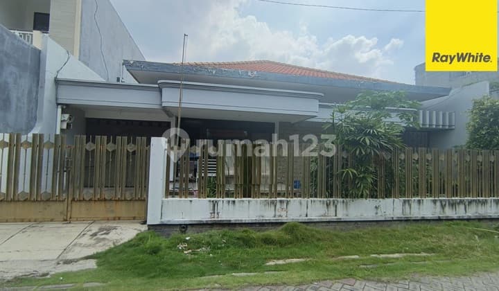 Dijual Rumah SHM di Manyar Tirtoasri Surabaya
