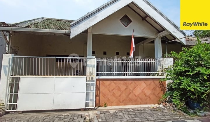 Rumah 2lt Dijual di Ketintang Baru Surabaya Rumah 2lt Dijual di Ketintang Baru Surabaya