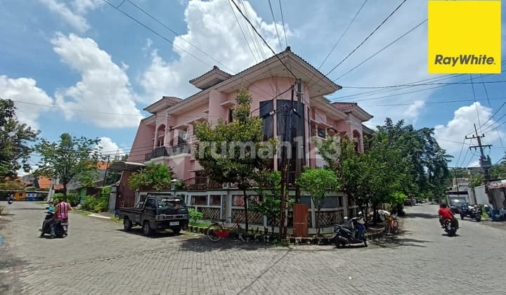 Rumah 2 lantai Dijual di Jl Kutisari Utara Surabaya