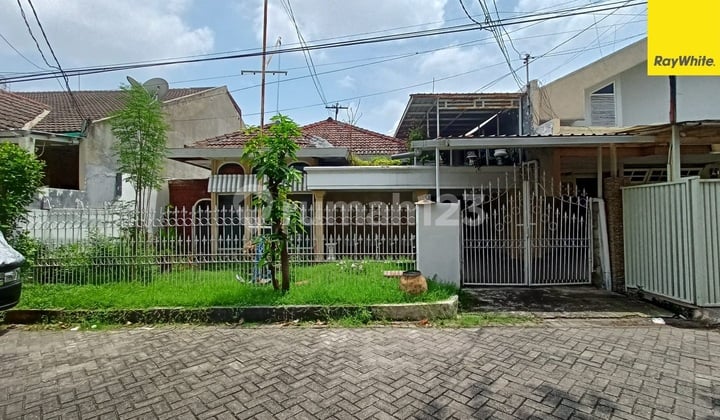 House for Sale on Manyar Rejo Street Surabaya House for Sale on Manyar Rejo Street Surabaya