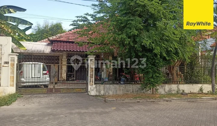 Rumah Dijual di Jalan Jemursari Utara Surabaya Rumah Dijual di Jalan Jemursari Utara Surabaya