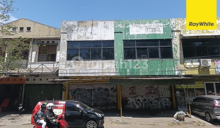 Disewakan Ruko di Jalan Raya Manyar Surabaya