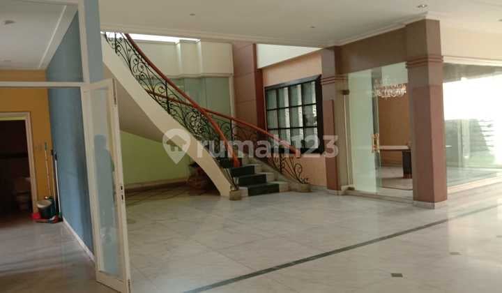 Rumah Ancol Barat 2 Lantai