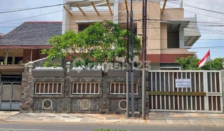 Dijual Cepat Rumah 2 Lantai di Malaka Country Pondok Kopi Jakarta Timur