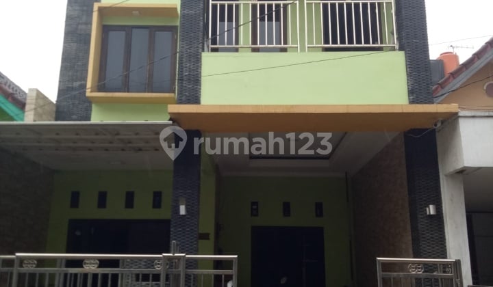 Dijual Rumah Minimalis 2 Lantai di Taman Harapan Baru Pejuang Bekasi