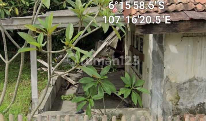 Dijual Cepat Rumah Tua (Hitung Tanah) di Kedung Gede, Kedung Gede