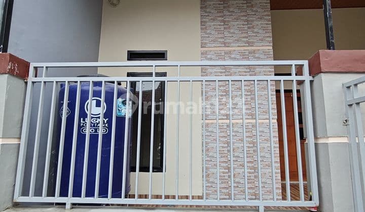 For Sale House in Taman Harapan Baru Bekasi