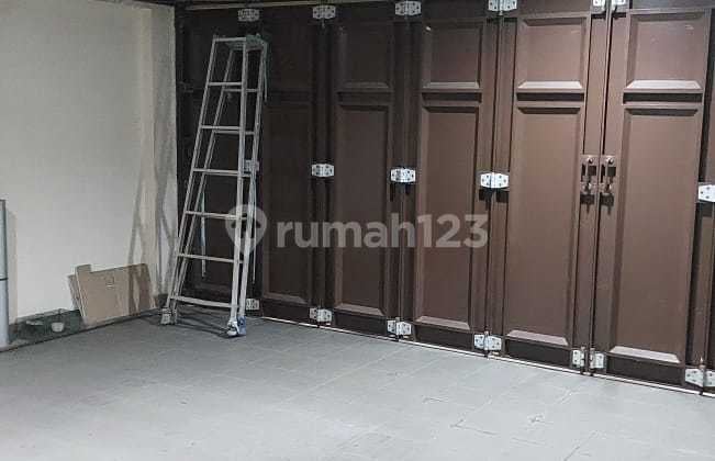 Dijual Rumah Mewah di Cluster Asia Tropis Harapan Indah Bekasi