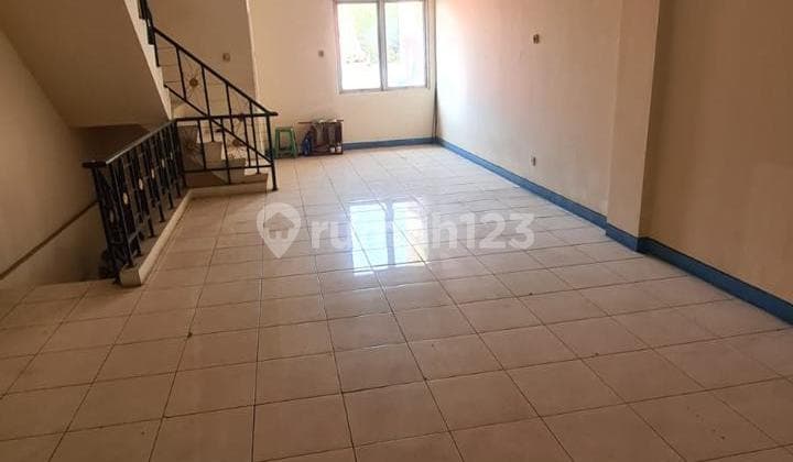 Disewakan Ruko Siap Pakai di Bulevar Hijau Bekasi