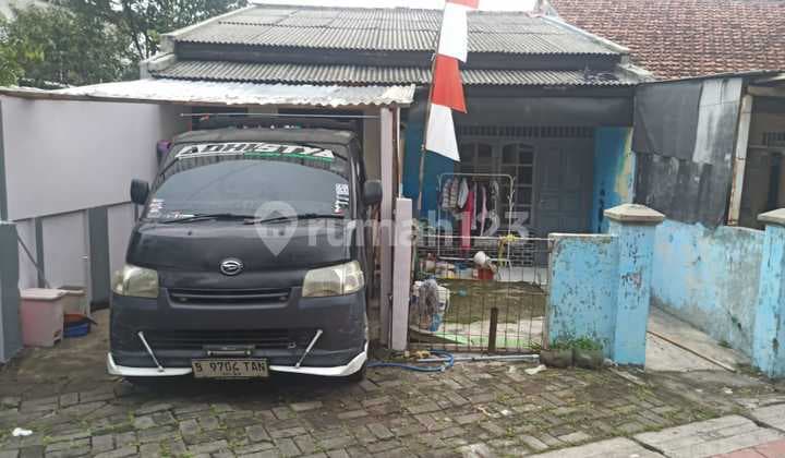 Dijual 2 Rumah Jadi Satu Dipondok Kacang Tangerang