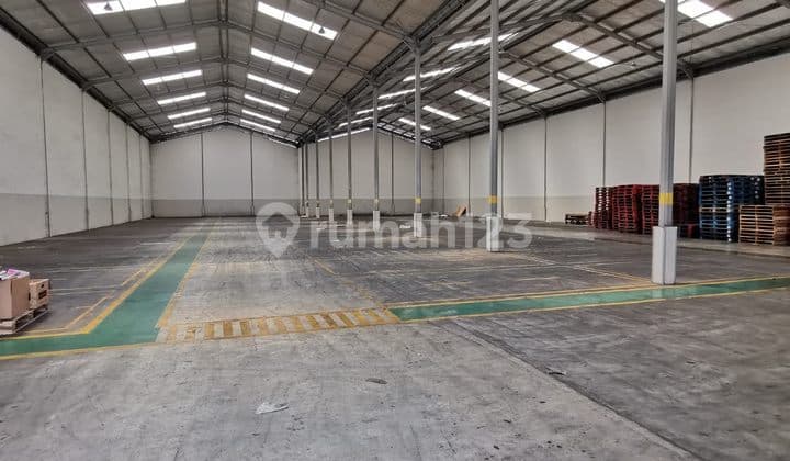 Disewa Gudang Siap Pakai di Narogong Bekasi