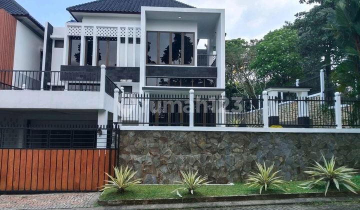 Rumah SHM Luas 500M 4+2 Kamar 4 Mobil Kolam Privat Bogor Nirwana