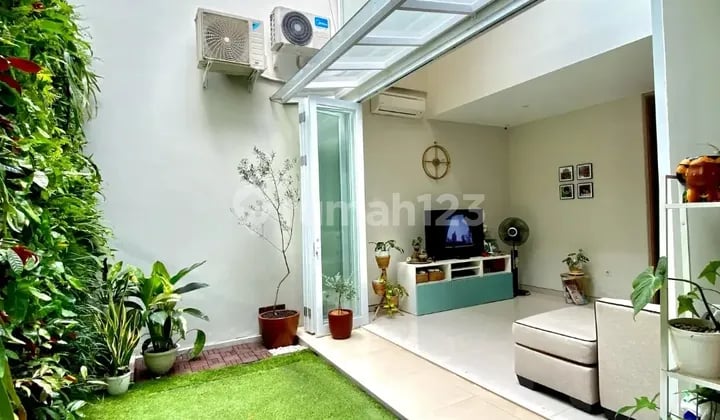 Rumah 2 Lantai 3+1 Kamar Luas 150M Jl Kahfi 1 Dekat Tol Brigif