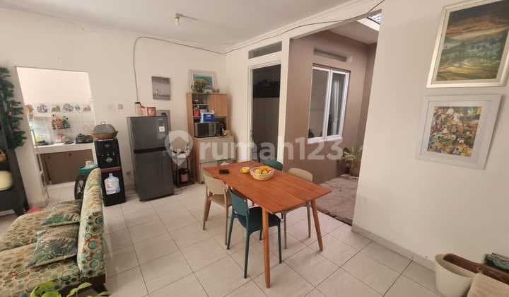 Dijual Cepat Rumah Shm Luas 132m 3 Kamar Bintaro Sektor 9