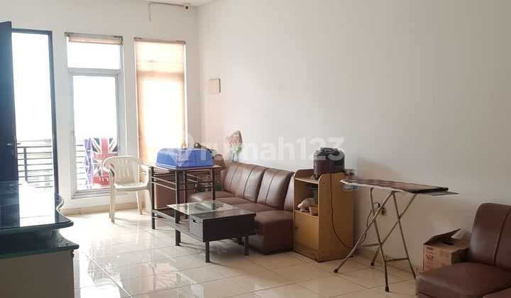 Dijual Cepat Rumah Shm 3 Lt Luas 300m 5+1 Kamar Taman Ratu Jakbar