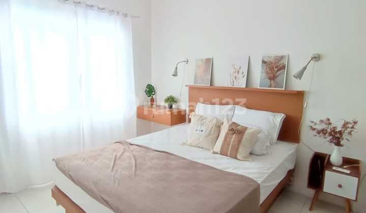 Sudirman Park Apartment 2 Bedroom Fully Furnished 6th Floor Near MRT