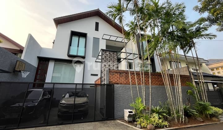 Rumah Mewah Lebak Bulus Dekat South Quarter Simatupang