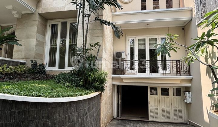 Rumah di Jual Area Pondok Indah Siap Huni Lokasi Premium
