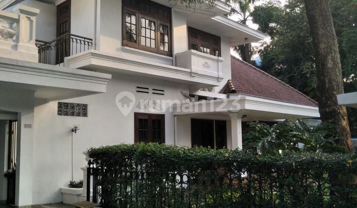 Rumah Mewah Disewakan Area Premium Menteng Jakarta Pusat