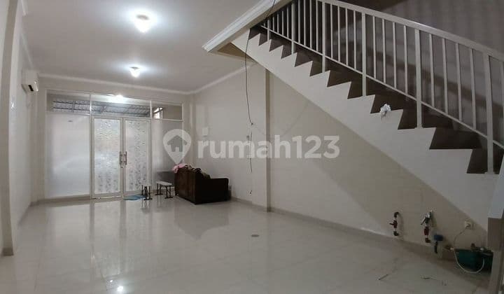 Disewakan ruko grand galaxy Bekasi Furnish bisa gandeng