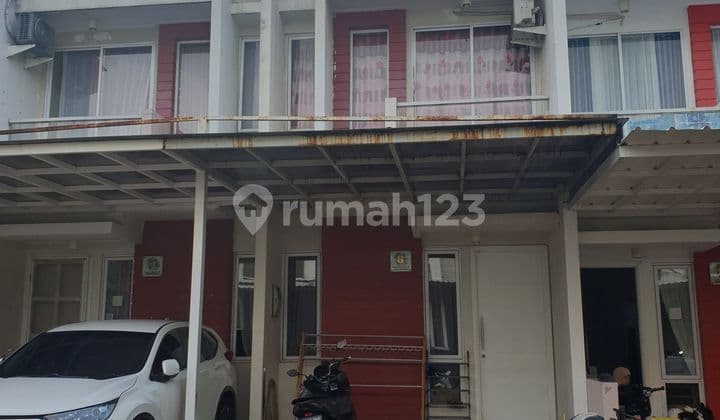 Disewakan Cluster grand galaxy fasilitas kolam renang