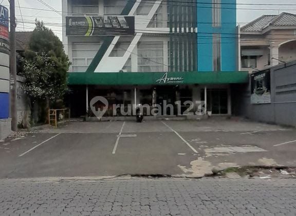 For Rent Nice 3-Story Building in Kemangkon Pratama Bekasi