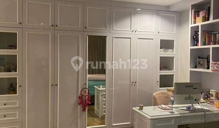 Dijual Murah Rumah Kota Wisata Ada Kolam Renang Dekat Living World Ma L