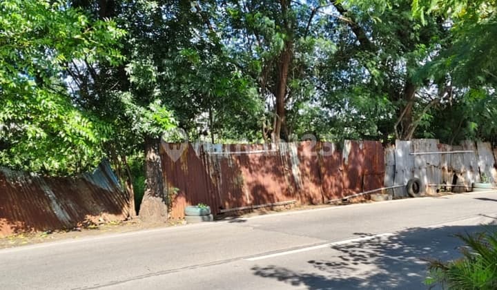 Land in Front of Citra 8. Aerolink