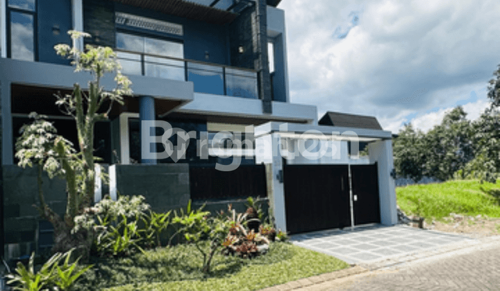 DIJUAL RUMAH GREENWOOD GOLF ARAYA MALANG FRESH RENOV TOTAL