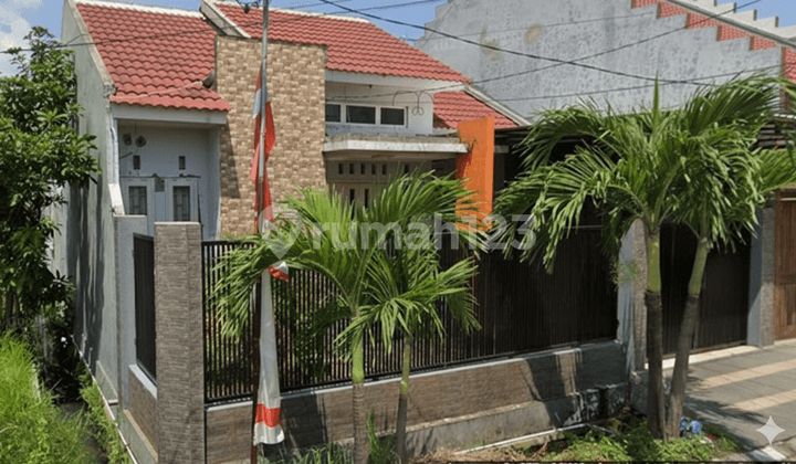 FOR SALE: INVESTMENT HOUSE READY FOR PROFIT in PERMATA GEDANGAN!