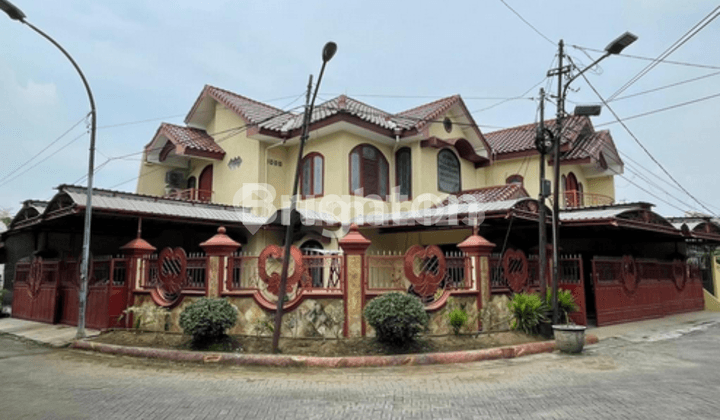 DIJUAL RUMAH FULL FURNISHED BEBAS BANJIR SIAP HUNI TINGGAL BAWA BAJU