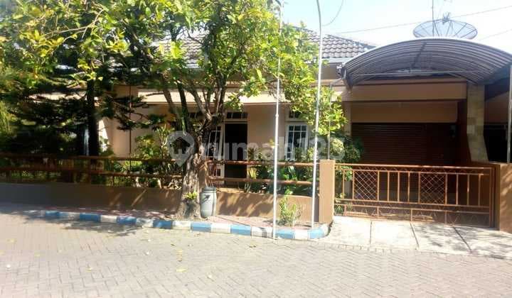 Dijual: Rumah Mewah Tengah Kota Sidoarjo - Posisi Hook!