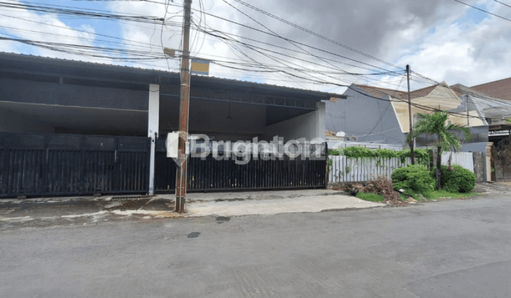 Dijual rumah usaha Di jalan raya Manyar Rejo Dijual rumah usaha Di jalan raya Manyar Rejo