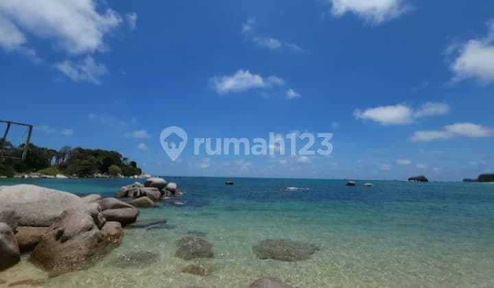 Sbrang Spore Bibir Pantai Trikora Ressort Mewah Indah