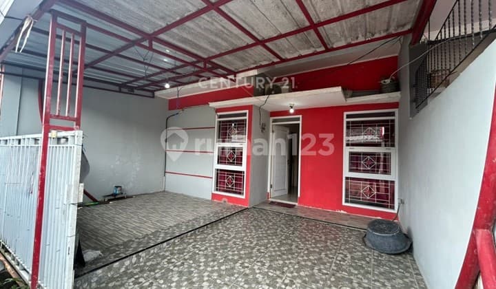 Hunian Minimalis Sepang Mountain Residence