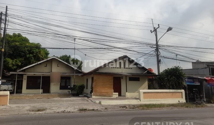 Hunian Gandeng Jl Raya Warnasari Pintu Masuk Kawasan