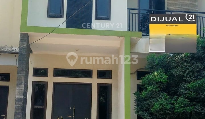 2-Story Residence in Puri Krakatau Hijau Near Industrial Area