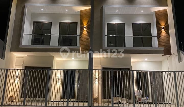 New Kenjeran House for Sale, Just a Step Away from Merr - Superb and Excellent