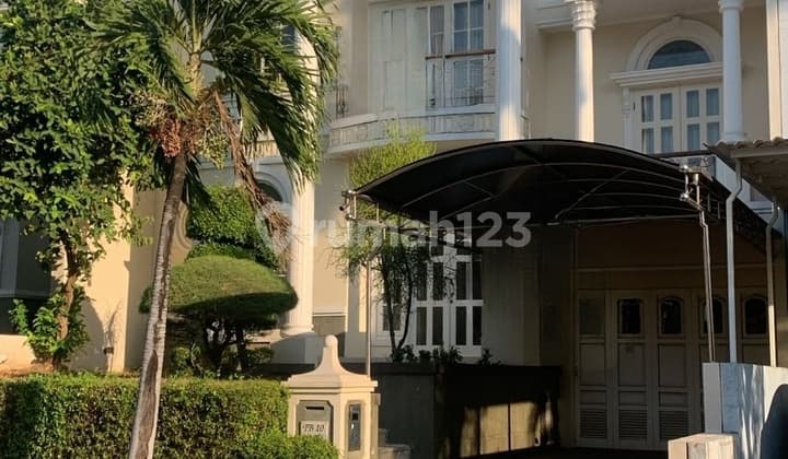 Rumah mewah Citraland surabaya dijual siap pakai full renovasi