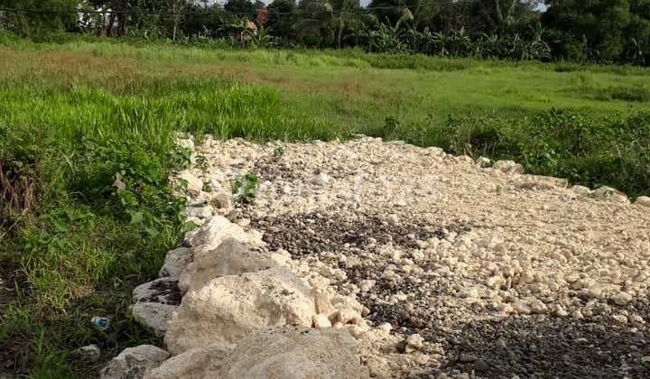 Tanah Pinggir Jalan Raya Tegal Panjang Cibarusah Dijual Cepat