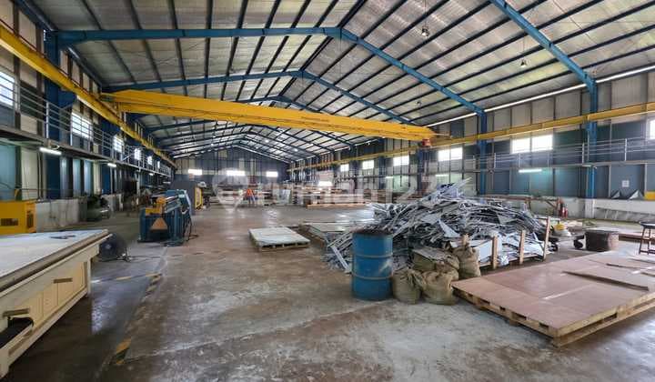 Gudang di Jalan Utama Hankam Siap Pakai Dijual Cepat