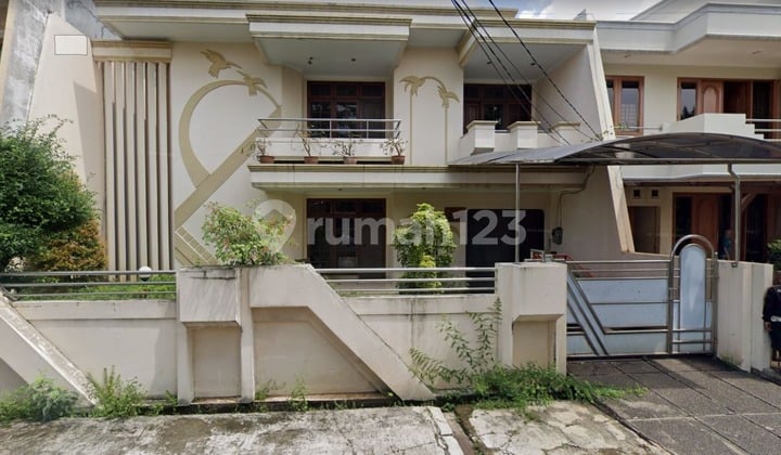 Disewakan Rumah Mewah Komplek Perumahan Puri Indah Jakarta Barat