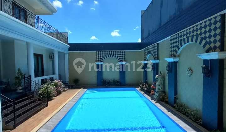 RUMAH MEWAH DI TERRACE GOLF BSD BAGUS SIAP HUNI ADA KOLAM RENANG