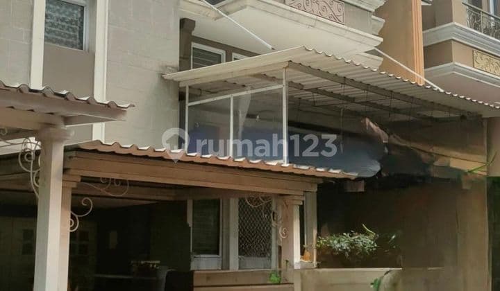 FOR SALE KARELIA VILLAGE HOUSE GADING SERPONG NEAT AND READY TO OCCUPY