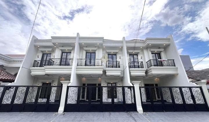Rumah Cantik di Jual Cepat Dkt Sman 77, Cempaka Putih, Jakpus.