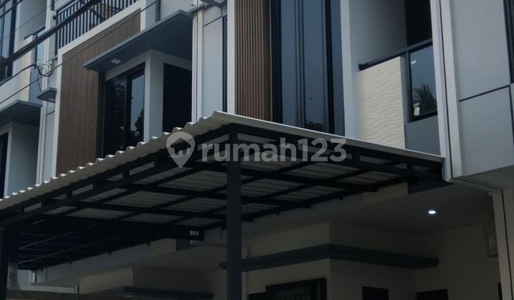 Rumah 2 Lantai Dekat Perkantoran dan Pemerintahan Sawah Besar