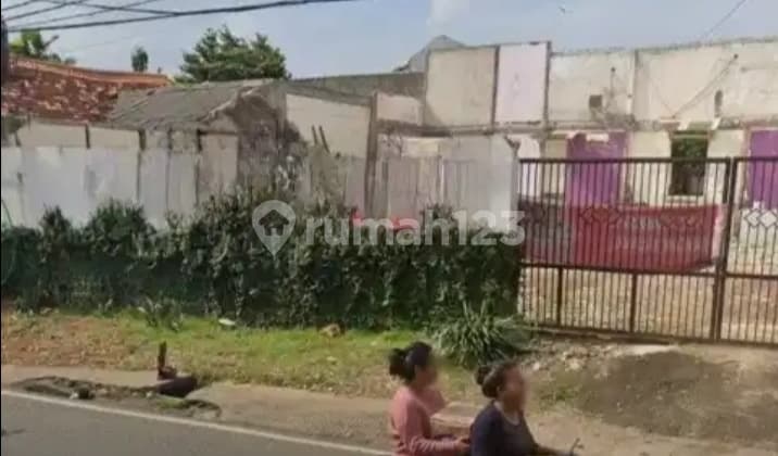 Dijual Tanah dan Bangunan Lahan Komersial